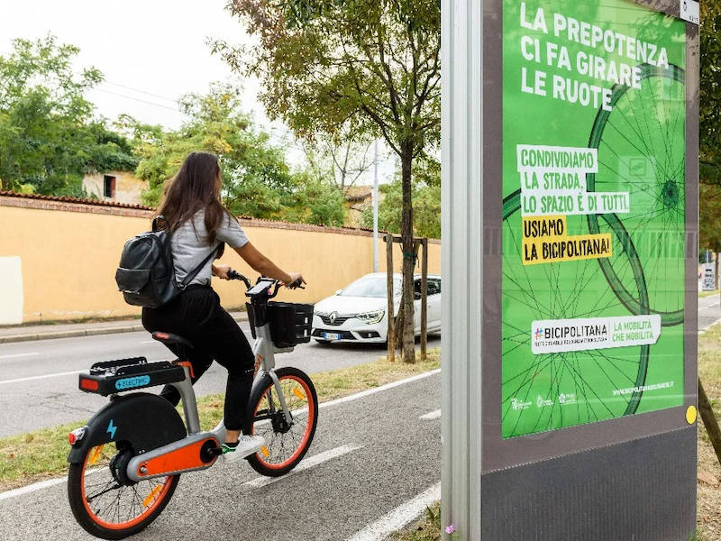 Bike e car sharing, viaggi gratis per gli abbonati al trasporto pubblico cittadino