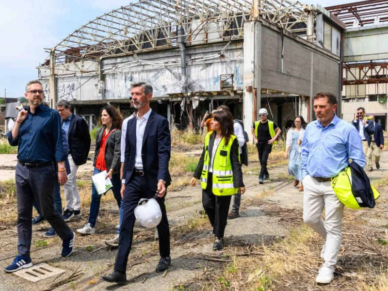 Casaralta, iniziati gli abbattimenti degli edifici. Ecco come diventerà