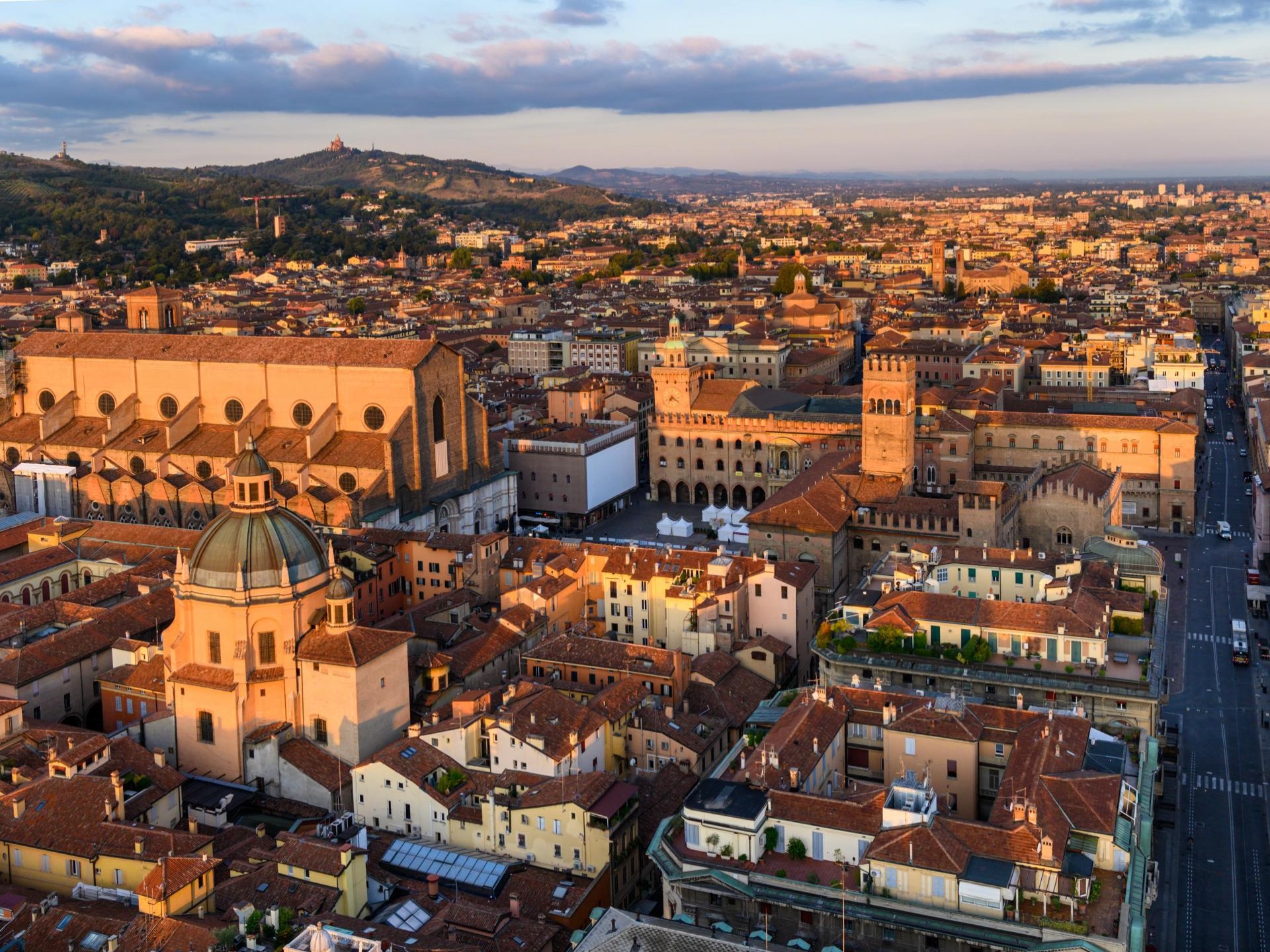 Bologna avvia il percorso verso la nuova Riforma dei Quartieri (2025-2027)