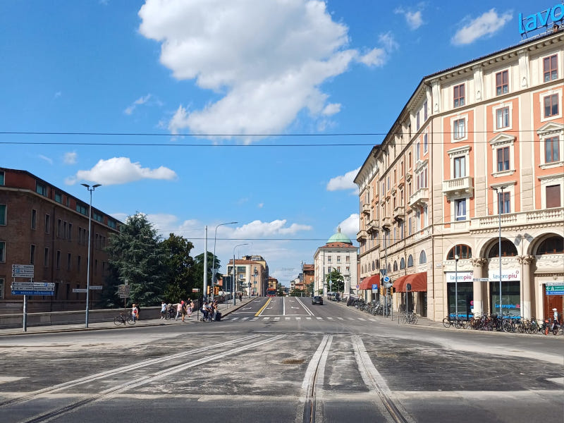 Tram, riaprono in anticipo incroci di Stazione e Stalingrado